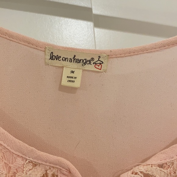 Crochet cold shoulder top - Picture 3 of 5